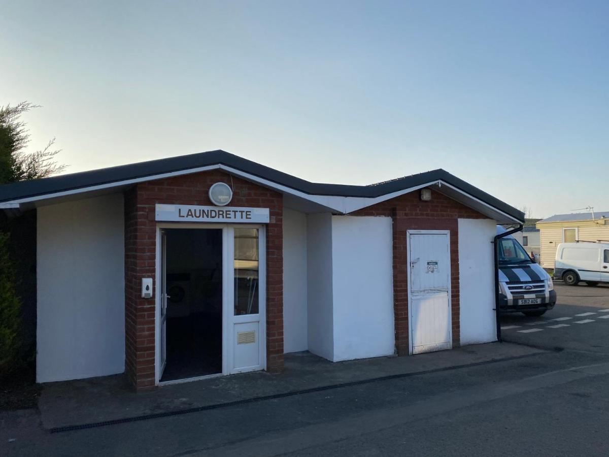 Violeta Turnberry Caravan Eksteriør bilde